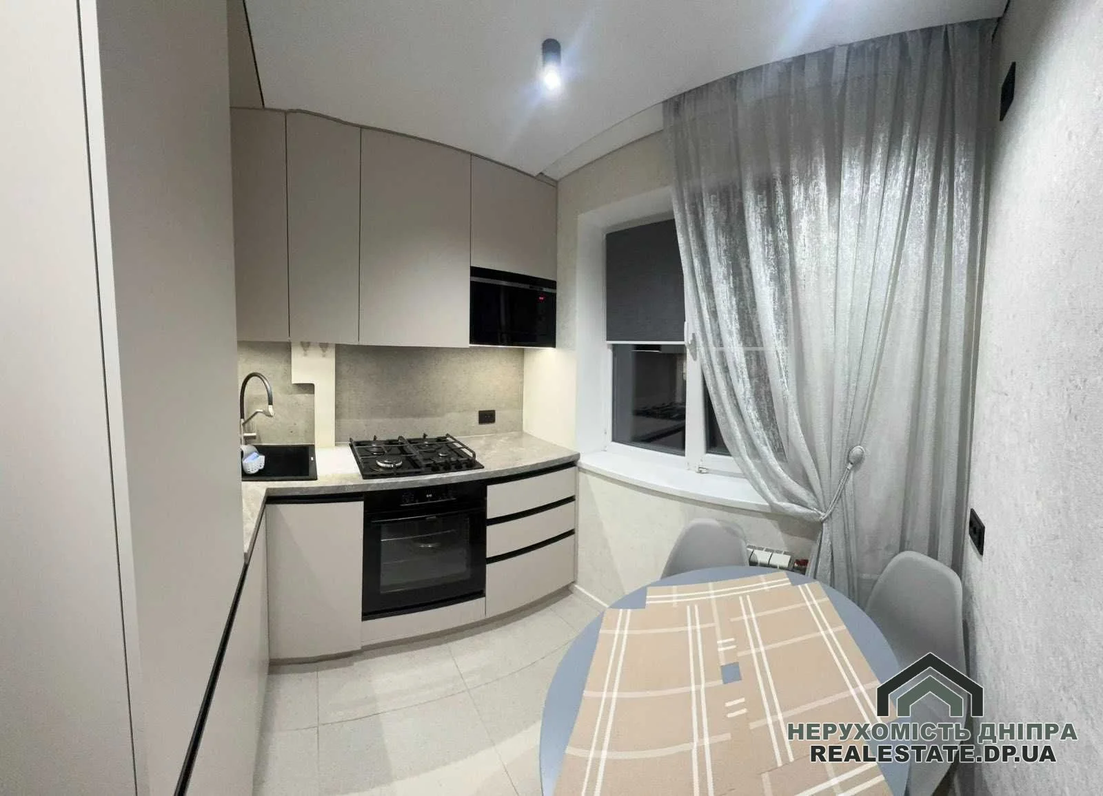 Продам 3к квартиру 59 м² на Косіора, пр. Петра Калнишевського 25 · 1