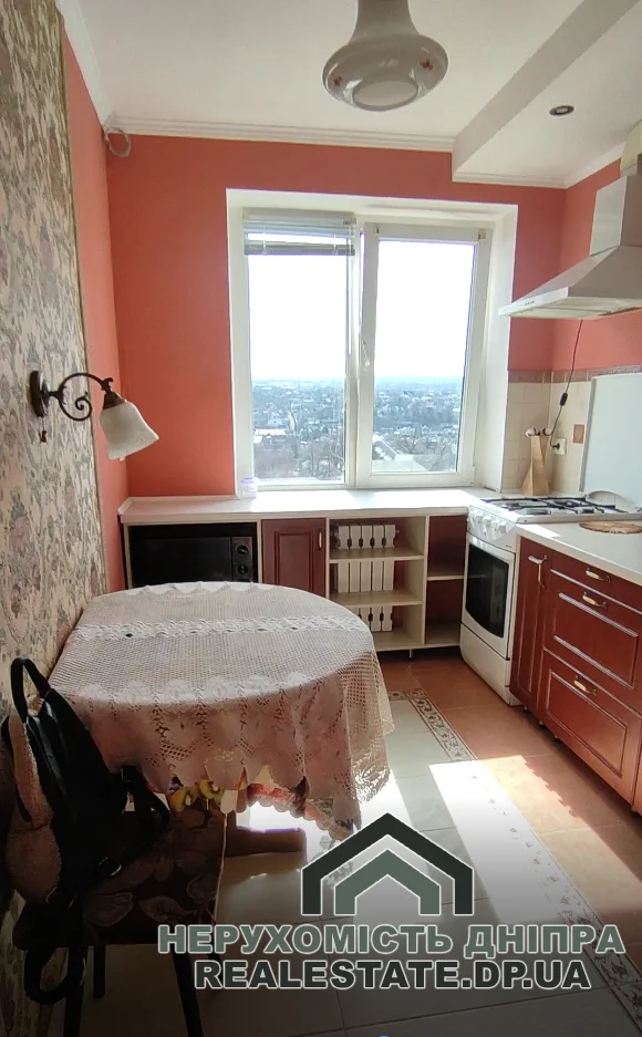 Продам 2к квартиру 48 м² ж/м Парус вул. Моніторна 7 · 4