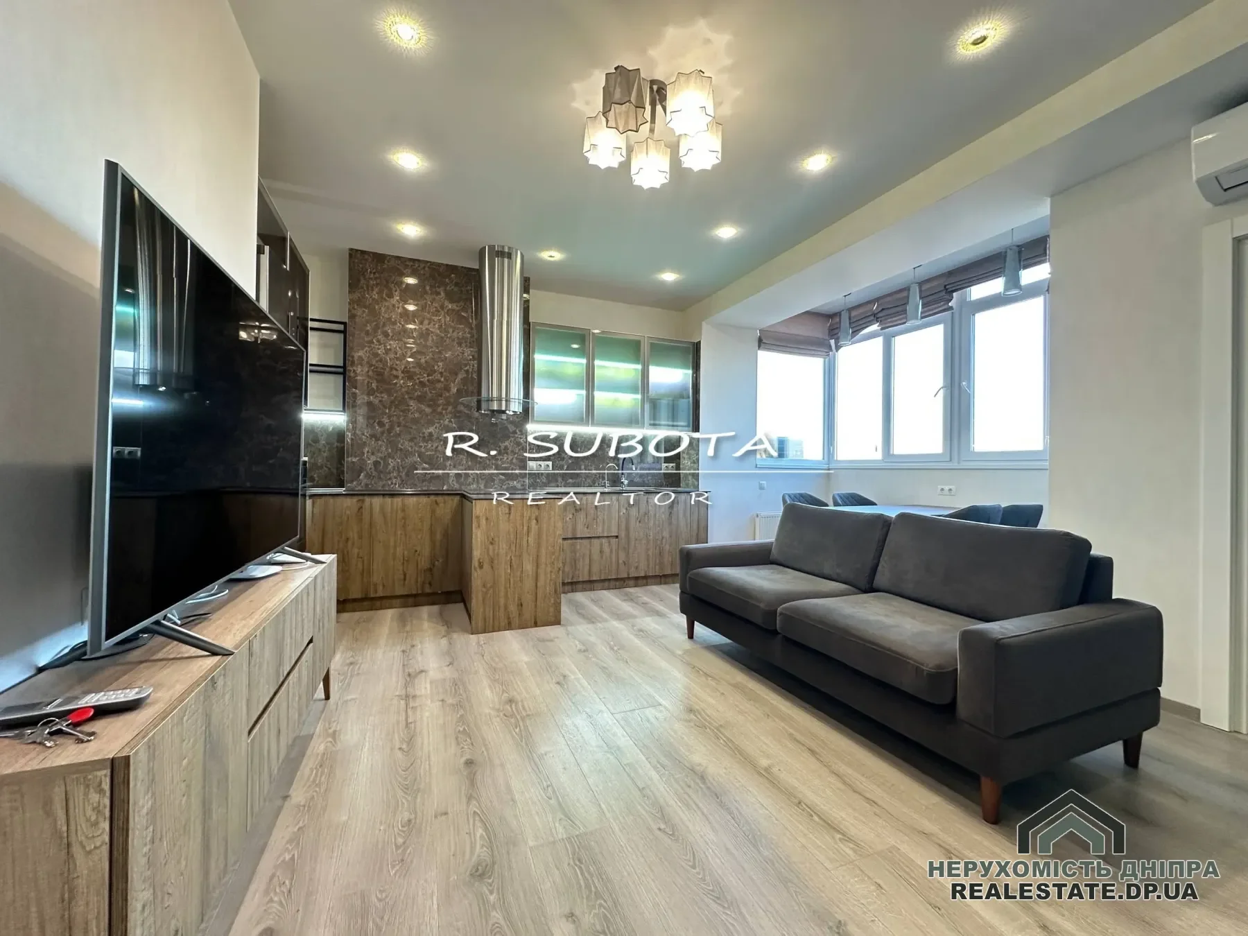 Продам 4 кімнатну квартиру 83 м² ЖК Баку, парк Чкалова · 1