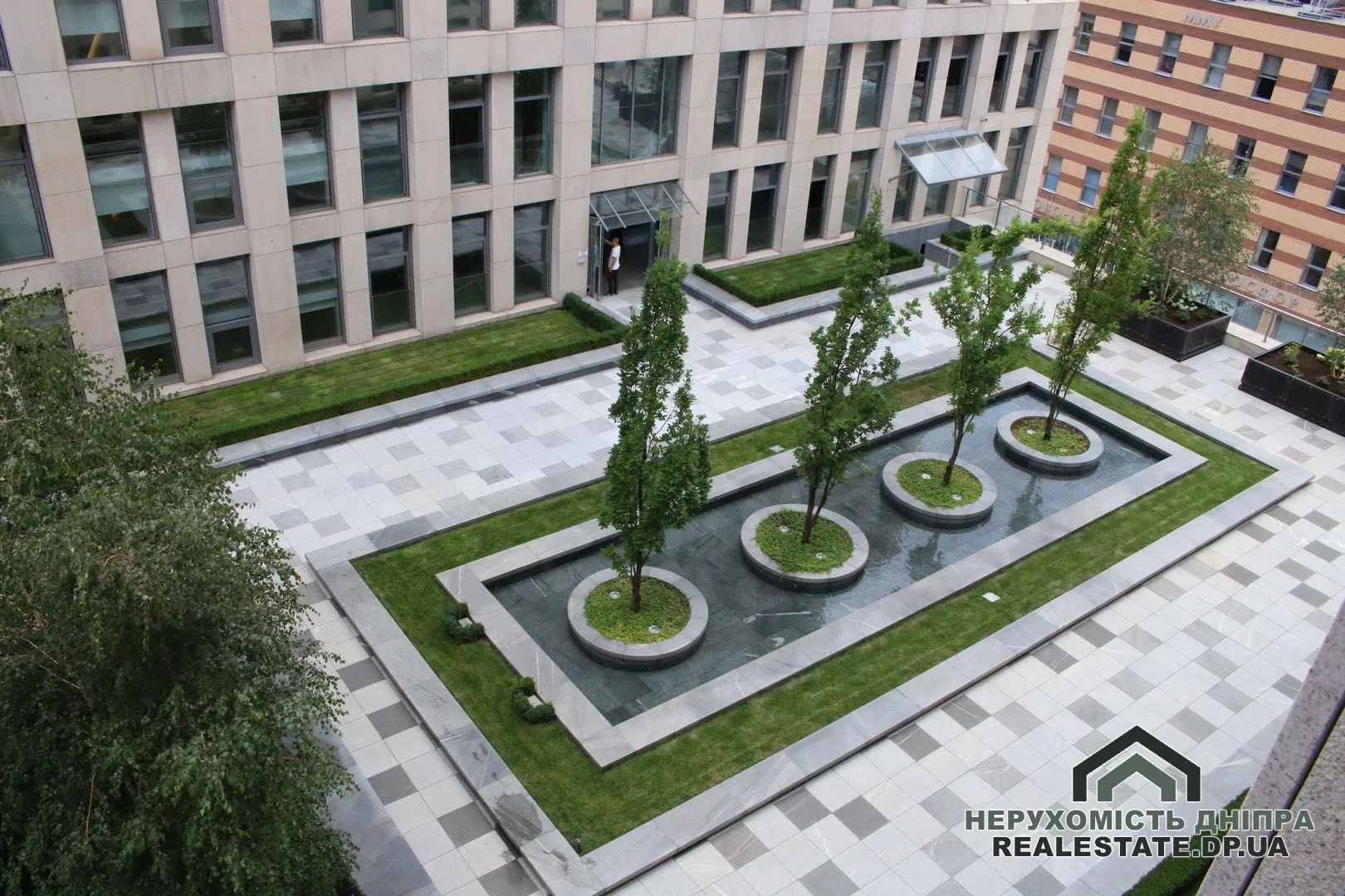 Продам елітні апартаменти 186  м в центрі міста ЖК CASCADE PLAZA Катеринославський бул. 1 · 1