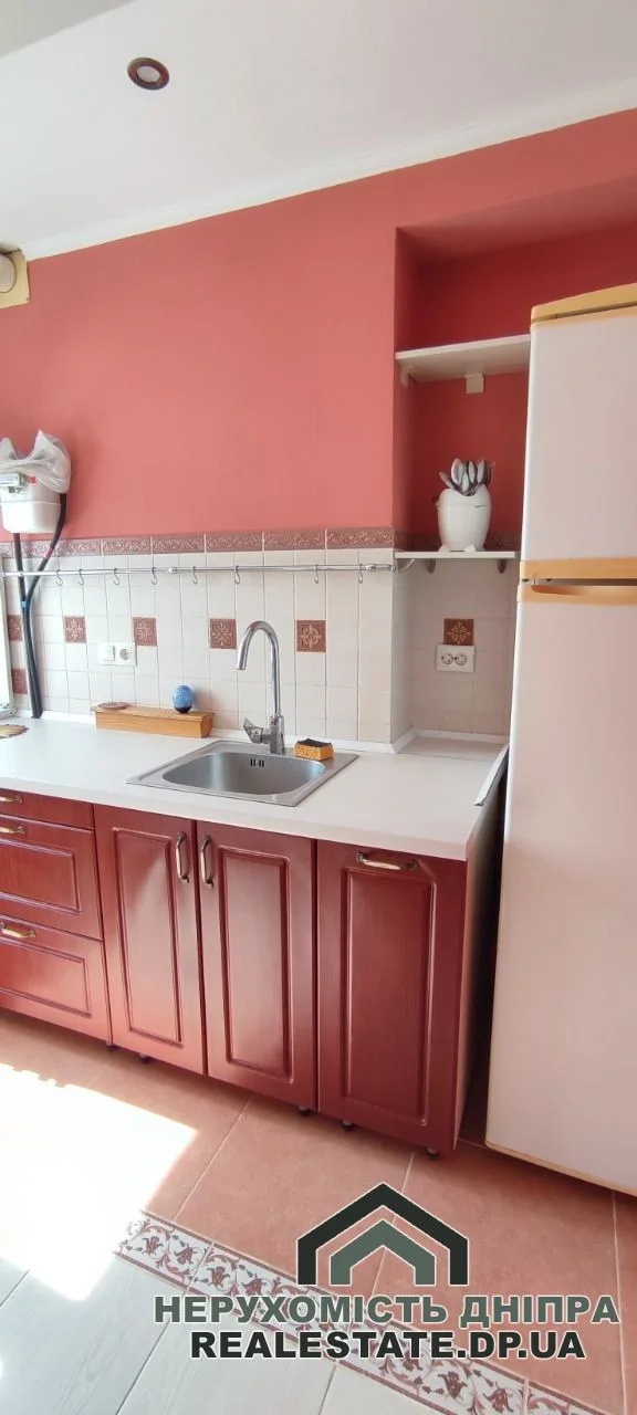 Продам 2к квартиру 48 м² ж/м Парус вул. Моніторна 7 · 2