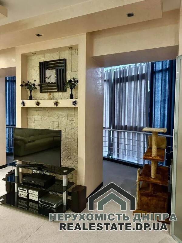 Продам 4к квартиру 147.8 м² на вул. Херсонська 9А · 1