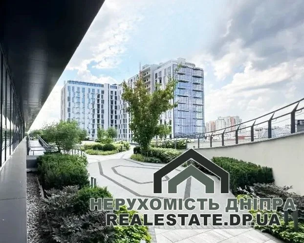 Продается 2к 66 м² квартира в ЖК NEBO, расположенном возле парка Шевченко по ул. Владимира Вернадского, 35 · 3