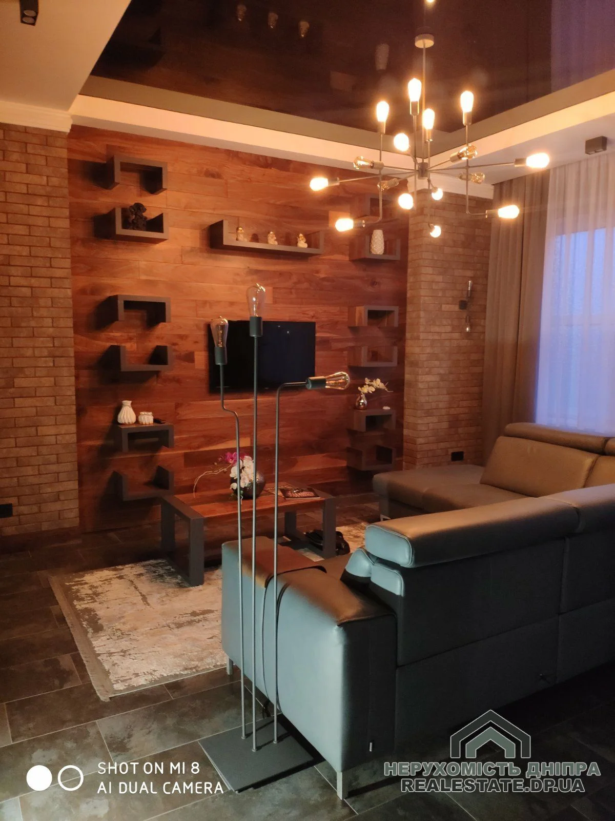 Продам 2х комнатную квартиру 91 м2 с дизайнерским ремонтом ЖК LUX DELMAR · 2