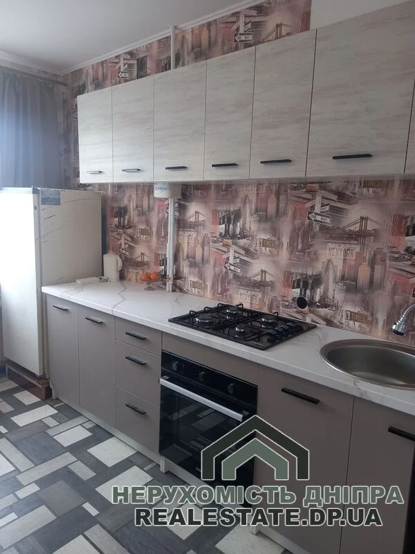 Сдам 3-х комннатную квартиру на Коммунаре (Покровский), ул М. Дия · 3