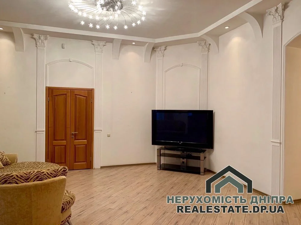 Продам 4х-комнатную квартиру ,170 м² по ул. Воскресенская в центре Днепра · 1
