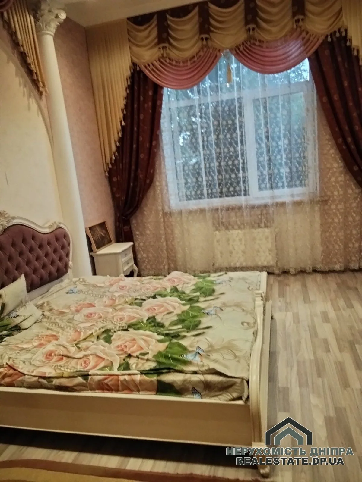Продам дом в Обуховке 4 комнаты 202 м², 15 соток с бассейном на участке · 3