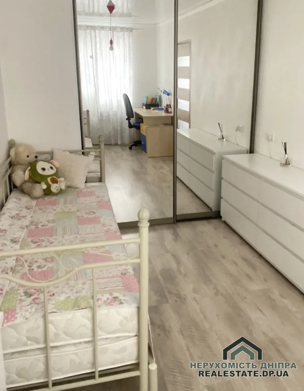 Продам 2к квартиру 44.5 м² пр. П. Калнышевского Косіора · 3