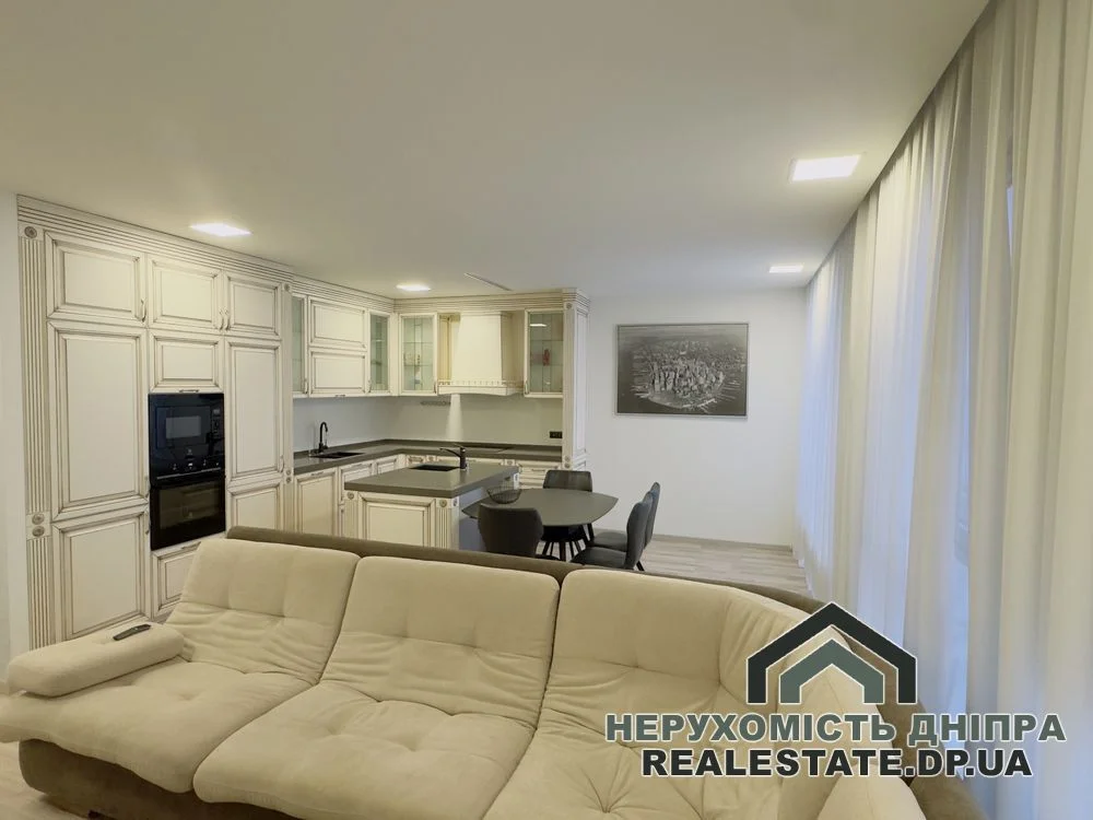 Продам 3х кімнатну дворівневу квартиру 115 м в центрі міста, поруч з набережной ЖК Фестивальний · 3