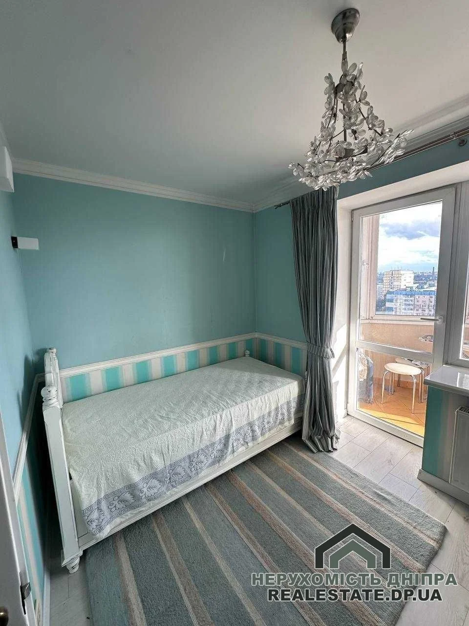 Продам 3к квартиру 74.50 м² с мебелью, техникой, ремонтом и с видом на реку на жм Фрунзенский · 4