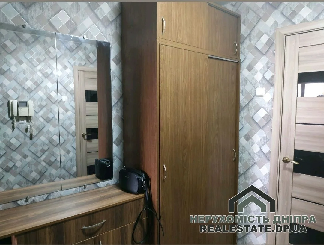 Продам 1к квартиру 43 м²  Червоний камінь бульвар Рубіновий 40 · 2