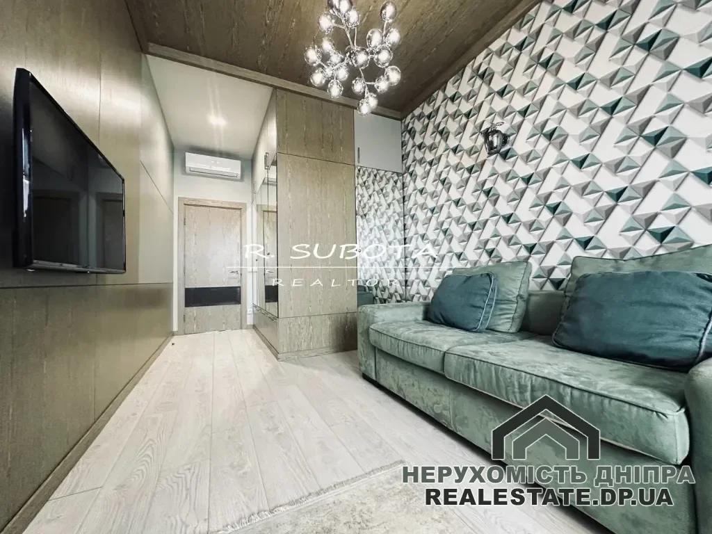 Продам 3к квартиру 100 м² с ремонтом ЖК IQ-House Нагорный ул. Владимира Мосаковского 7 · 4