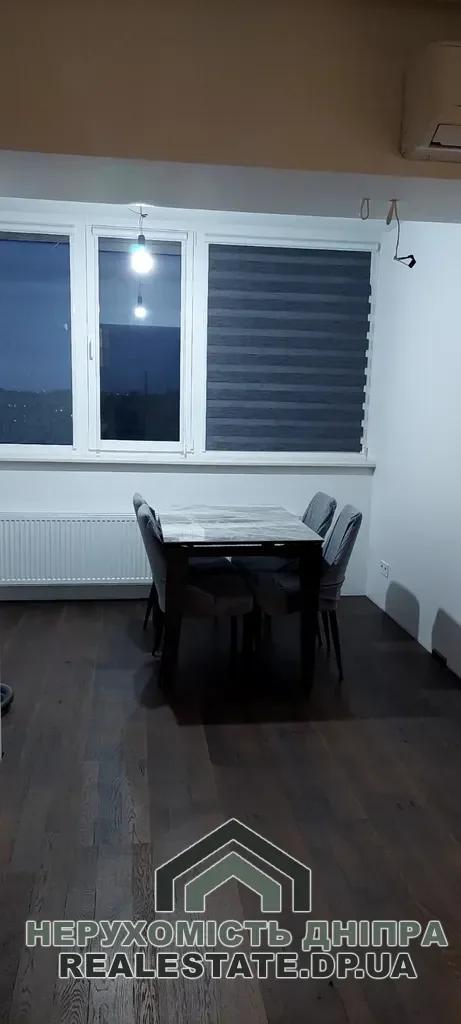 Продам квартиру в Днепре ул. Большая Диевская 24, 4 комнаты, 98 м² · 3