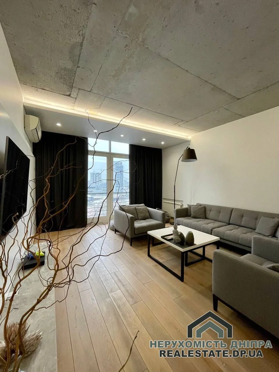 Продам 3к кваритиру 124 м² ЖК Duet  Центр Крутогорный спуск ЖК Дуэт