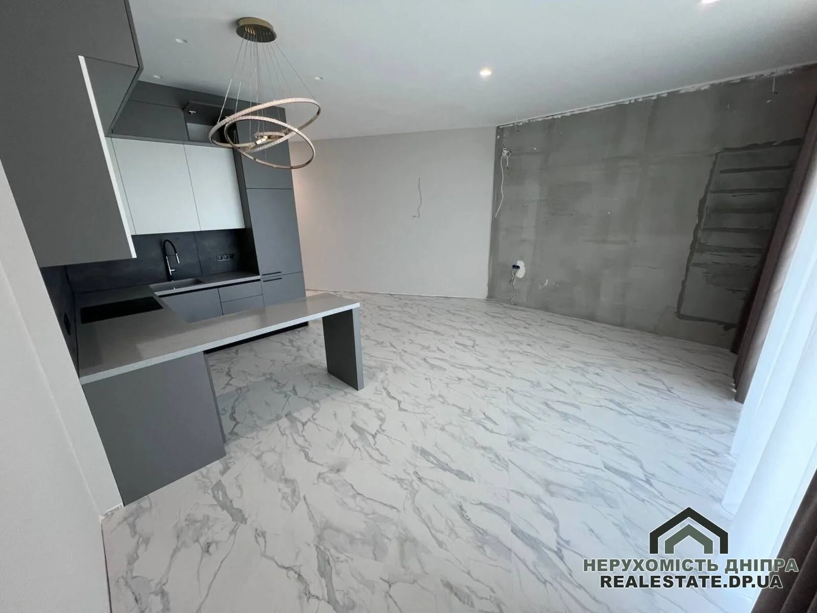 Продам 2к квартиру 42 м² в ЖК Bartolomeo Resort Town 1-я башня · 4