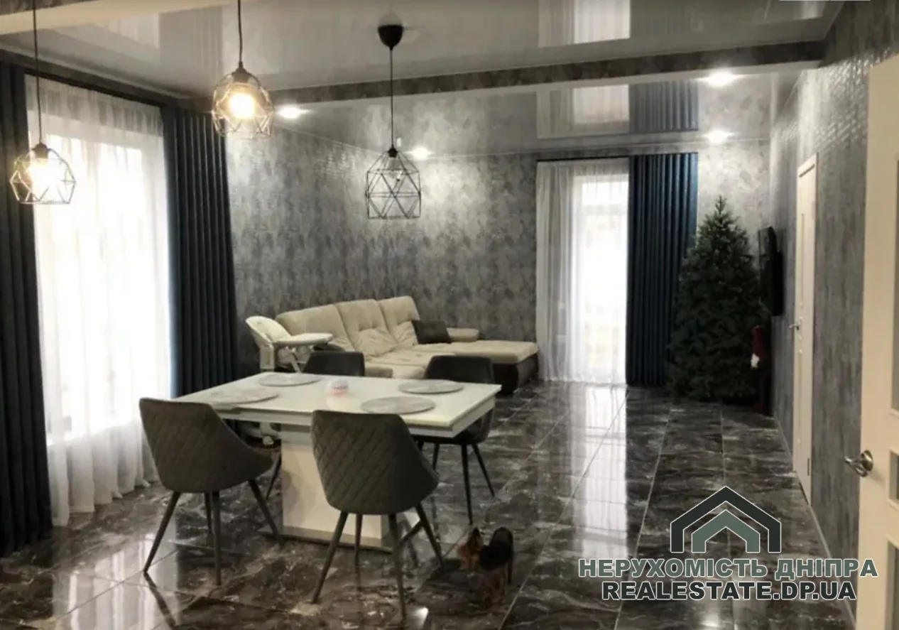 Продам гарний, новий 3х кімнатний будинок 100 м² у Підгородньому